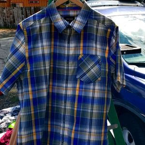 Men's Marmot button shirt